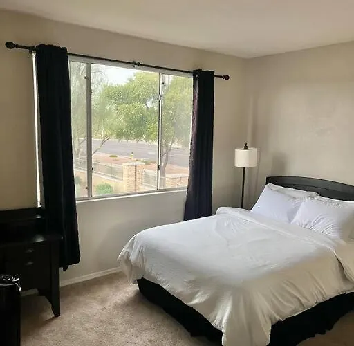 Comfy 2 Bed 2 Bath Paradise With Pool And Gym * Phoenix