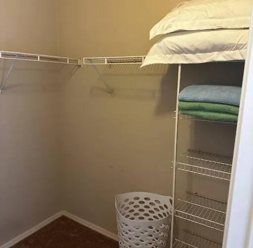 Apartment Comfy 2 Bed 2 Bath Paradise With Pool And Gym *