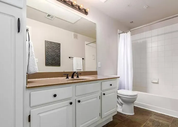 Comfy 2 Bed 2 Bath Paradise With Pool And Gym * Phoenix