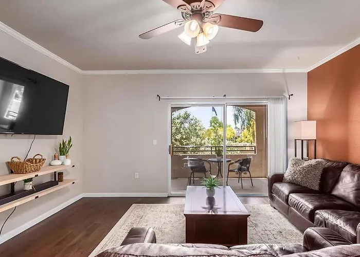 Apartment Comfy 2 Bed 2 Bath Paradise With Pool And Gym