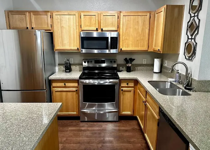Comfy 2 Bed 2 Bath Paradise With Pool And Gym Phoenix