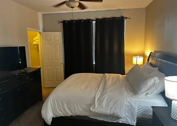 Apartment Comfy 2 Bed 2 Bath Paradise With Pool And Gym *