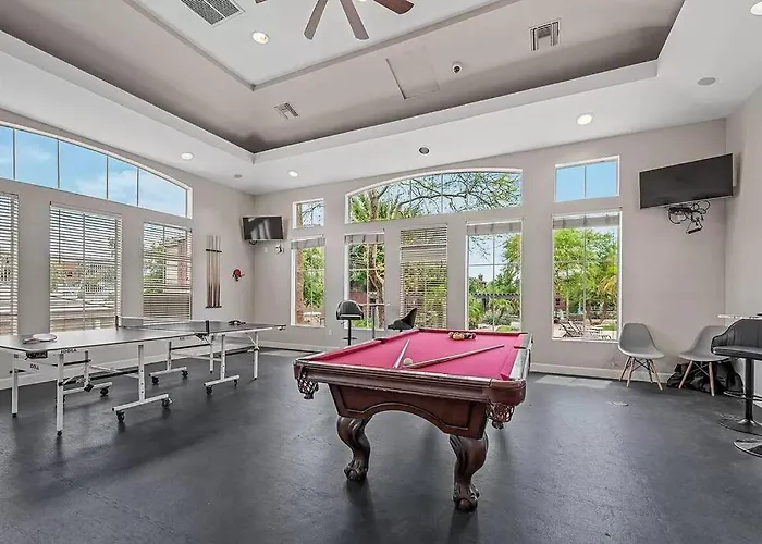 Apartment Comfy 2 Bed 2 Bath Paradise With Pool And Gym *